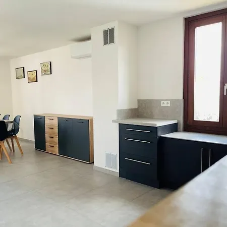 Du Charme - Atypique Et Chaleureux Apartamento