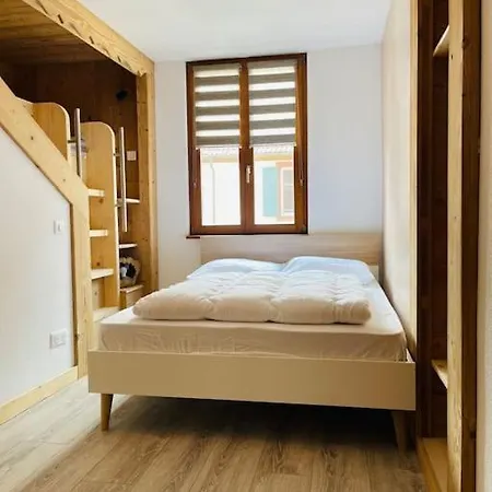 Apartment Du Charme - Atypique Et Chaleureux *