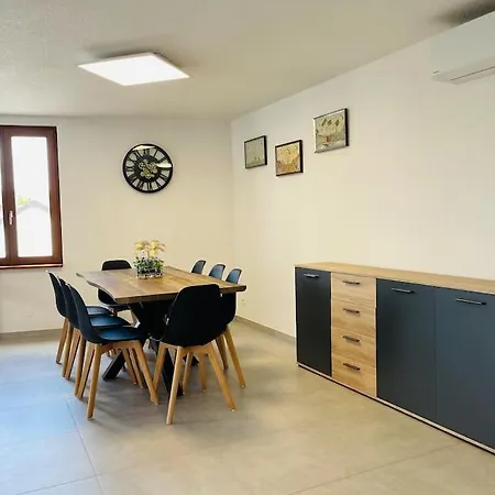 Du Charme - Atypique Et Chaleureux *